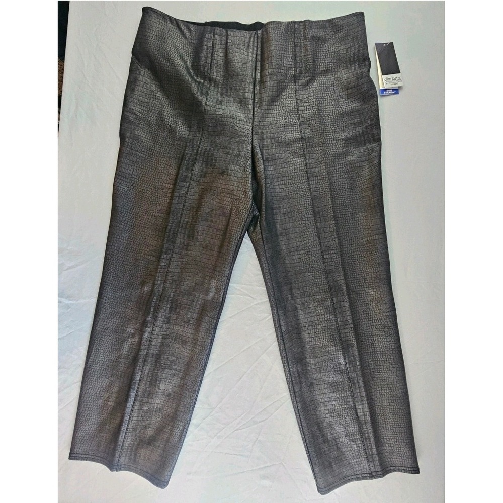 Slim Factor Investments 3X Short Faux Leather Croc Texture Black Pants NWT L565